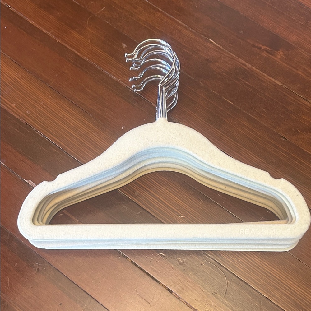 Premium Velvet Non-Slip Hangers - cream - set of 10